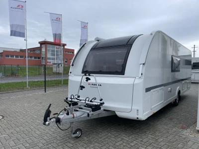 Adria ADORA 673 PK - výbava 
